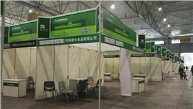 八棱柱标摊 八棱柱标摊