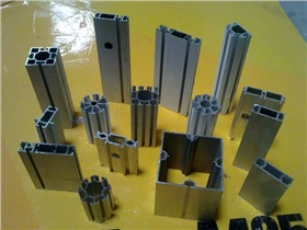 方柱扁铝型材
