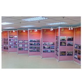 八棱柱展板材质 八棱柱展板材质