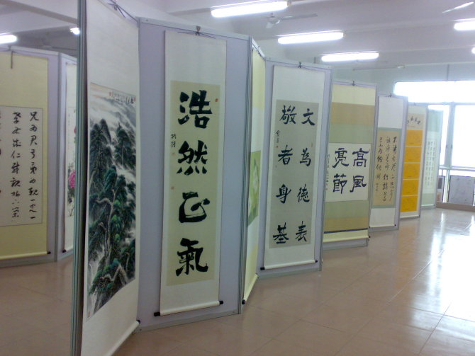 八棱柱书画展板